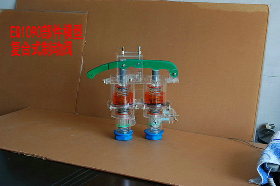 東風(fēng)EQ1090模型