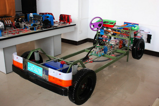 透明整車(chē)模型,汽車(chē)整車(chē)模型,桑塔納汽車(chē)透明模型(圖3)