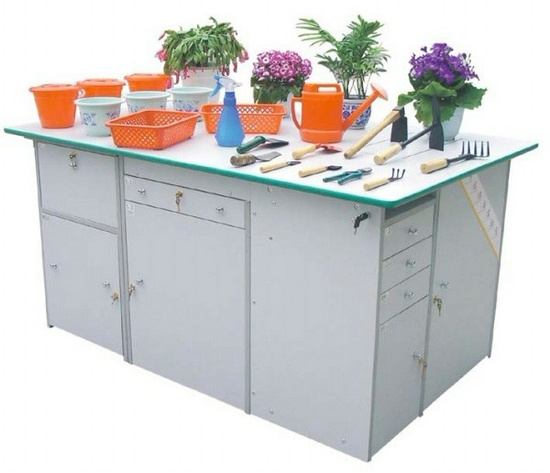 中學(xué)勞技實(shí)驗(yàn)臺