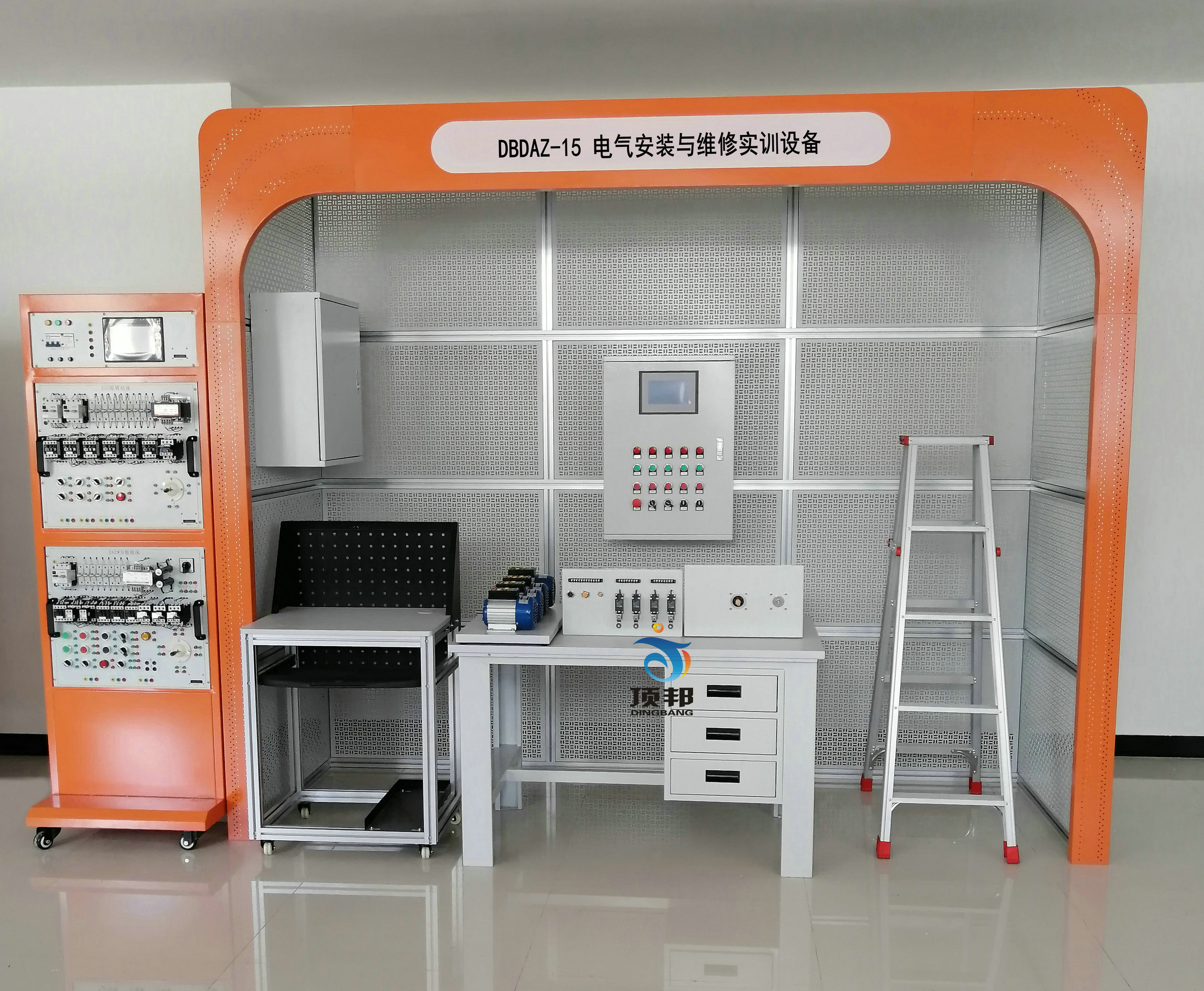 電氣安裝與維修實(shí)訓(xùn)設(shè)備