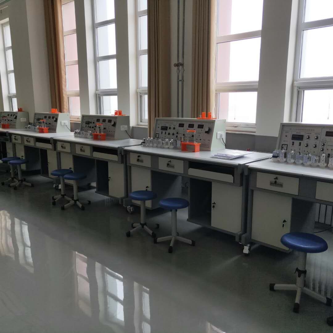 檢測與轉(zhuǎn)換技術(shù)實(shí)訓(xùn)裝置