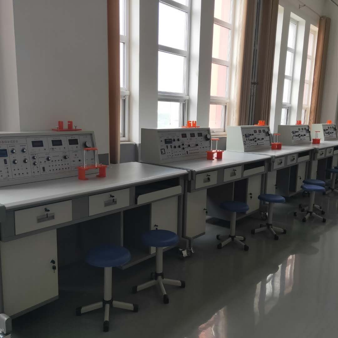 檢測與轉(zhuǎn)換技術(shù)實(shí)訓(xùn)裝置