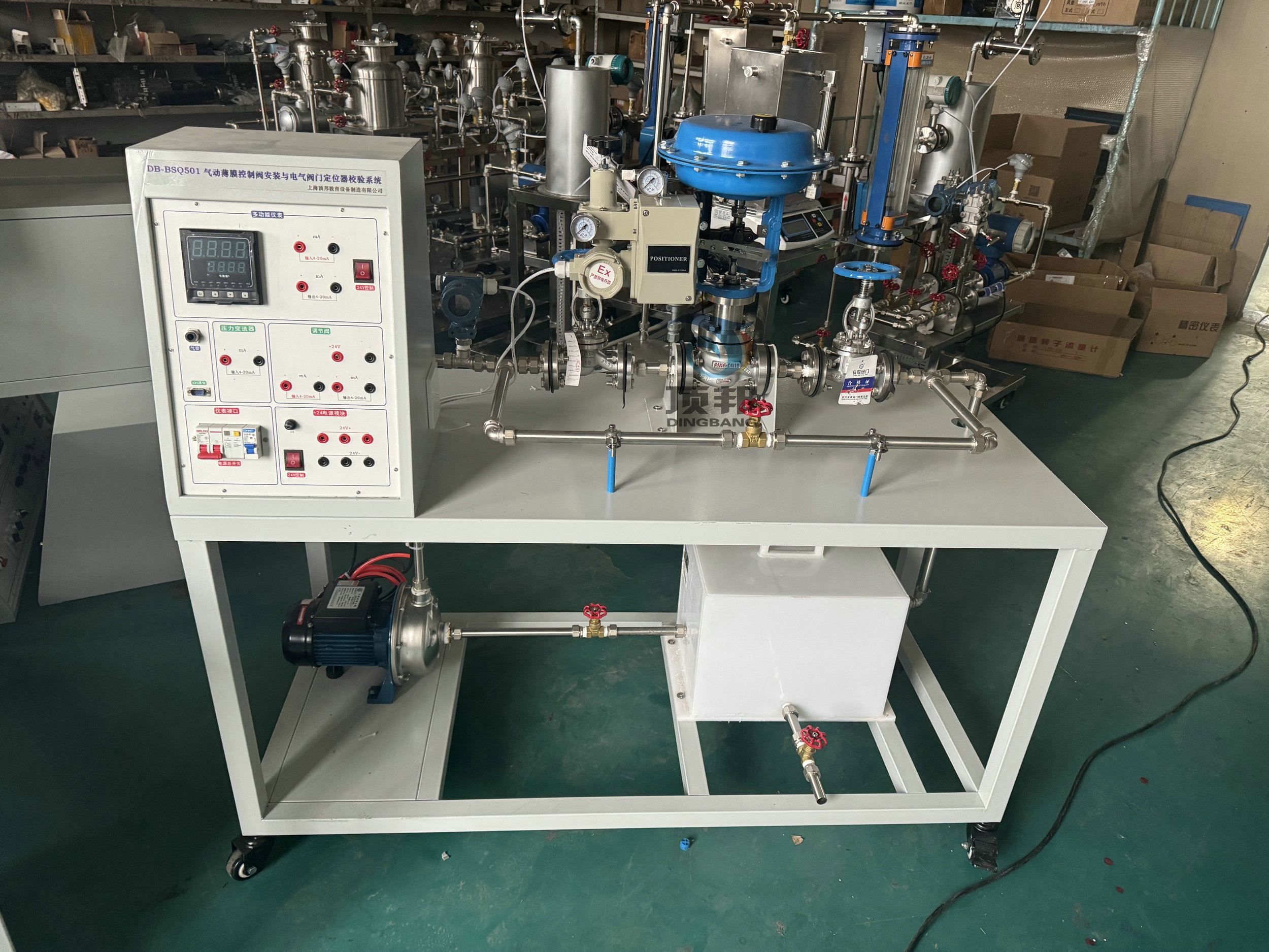 氣動(dòng)薄膜控制閥安裝與電氣閥門定位器校驗(yàn)系統(tǒng)